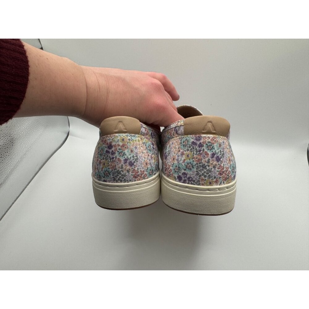ABEO Ditzy Floral Encore Slip On Low Top Sneaker Shoe Women Size 8.5 - Picture 4 of 11